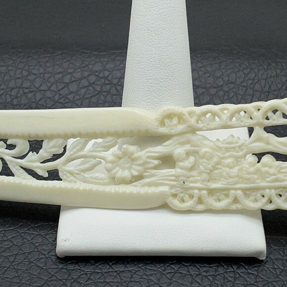 Vintage Celluloid Carved Plastic Letter Opener Asian Village Scene Floral Cream - Picture 4 of 11
